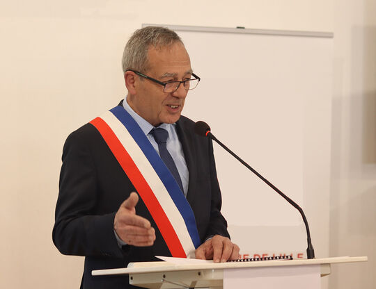 Portrait du Maire de la commune, Michel BORREWATER